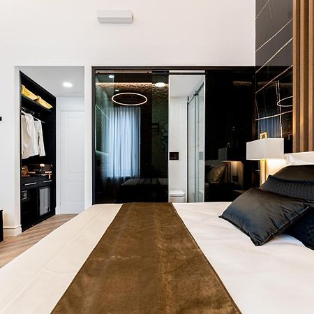 קליארי Nero Luxury Suites מראה חיצוני תמונה